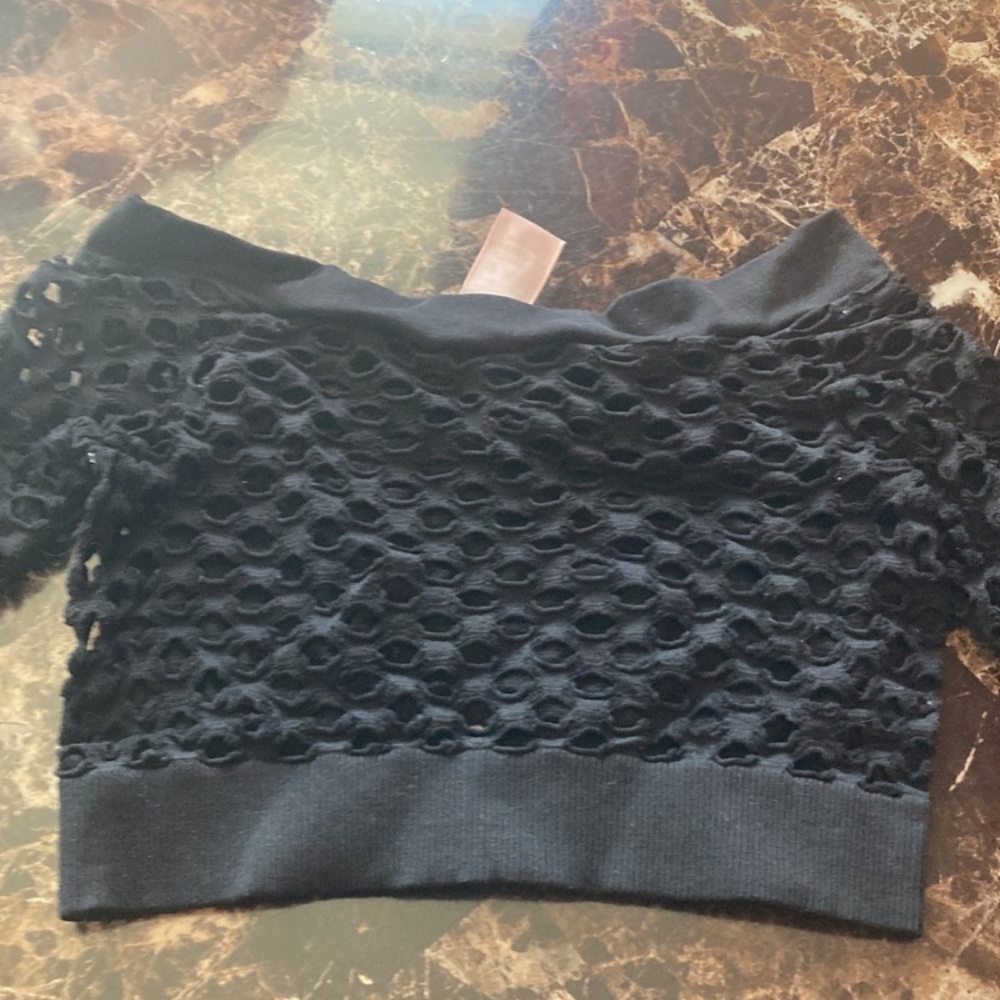 Black crop top